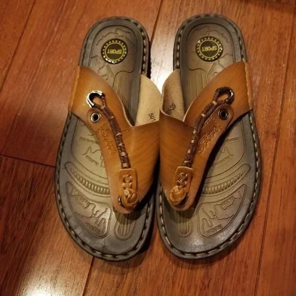 Brown Leather Thong Sandal - Women size 8 - Picture 2 of 5